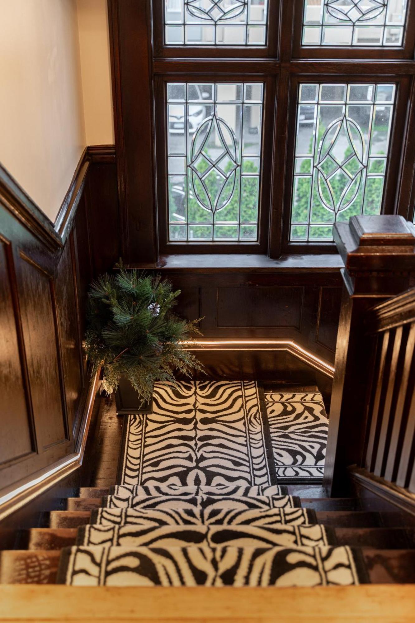 The Hunter House Bed And Breakfast Vancouver Eksteriør bilde